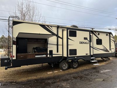 2017 Denali 318RB