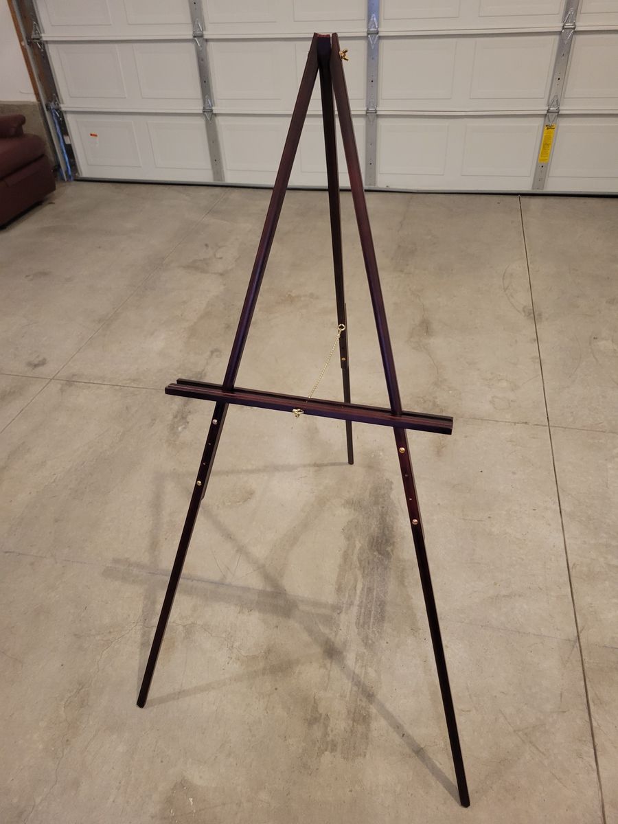 Conda 63” Wooden Tripod Easel w/ Tray – Adjustable – Fair Condition
