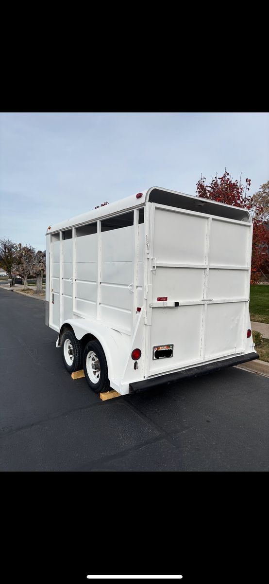 Horse Trailer 