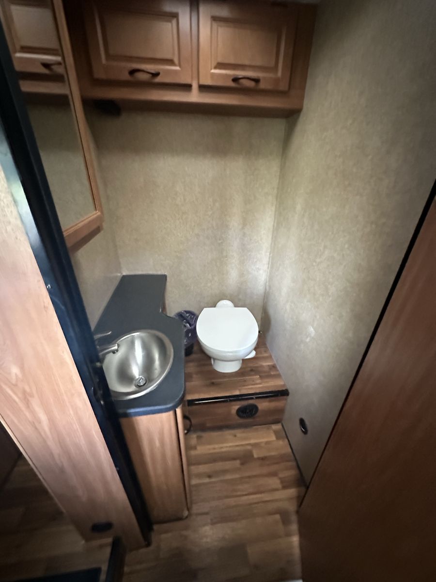 Main image 22