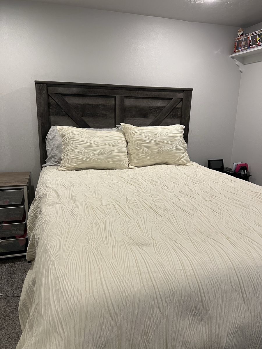 Ashley Furniture Queen Farmhouse Bed Frame