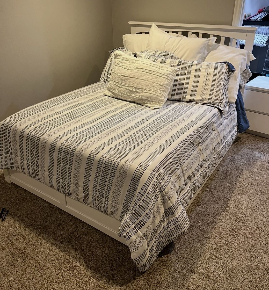 Full Bed with Trundle, Two Mattresses, and Two Sheet Sets