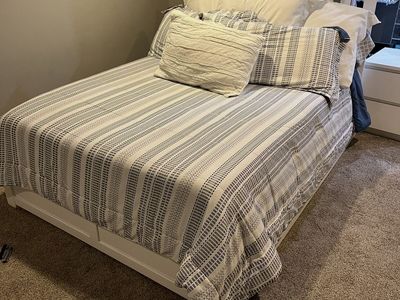 Full Bed with Trundle, Two Mattresses, and Two Sheet Sets