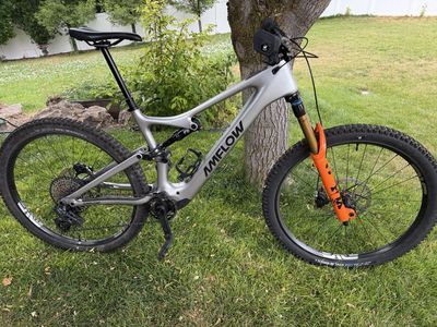 2026 XL Amflow PL Carbon - GX AXS Transmission - ENVE Wheels - Maven Brakes