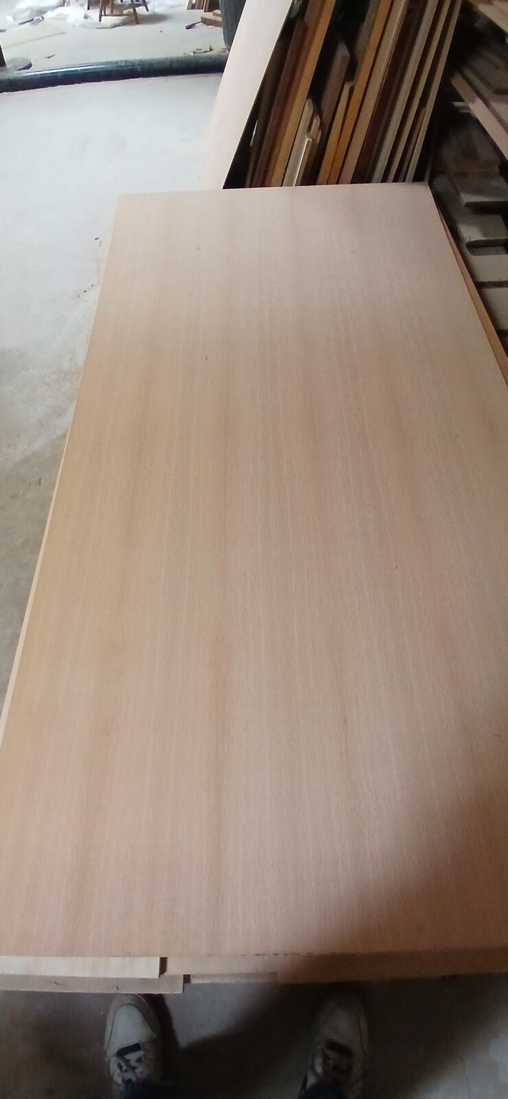 Walnut  plywood