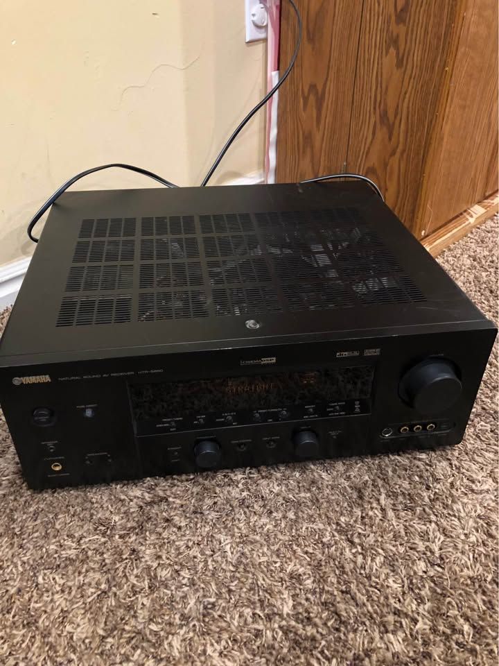 Yamaha HTR-5860 Natural Sound AV Receiver NO REMOTE