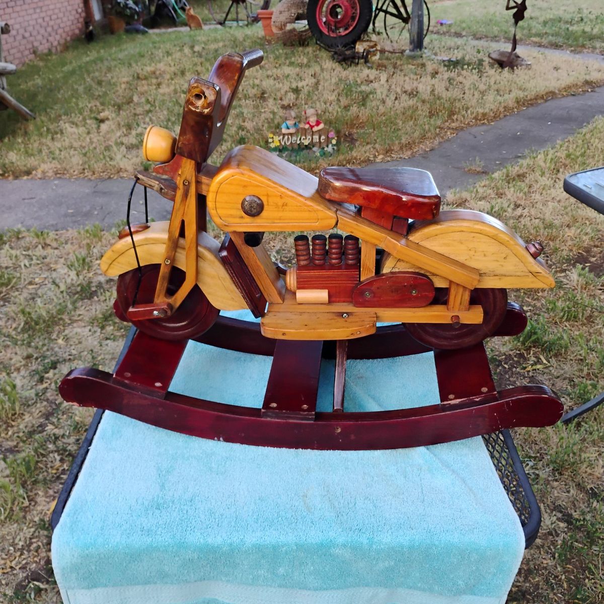 Main image 2