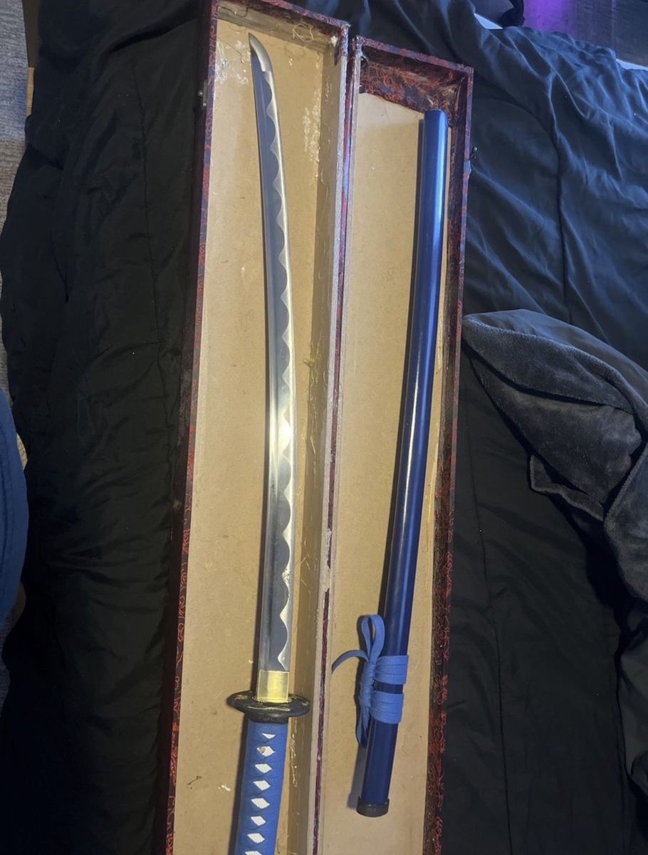 Japanese Style Katana Samurai Sword Blue Handle & Scabbard Decorative Display