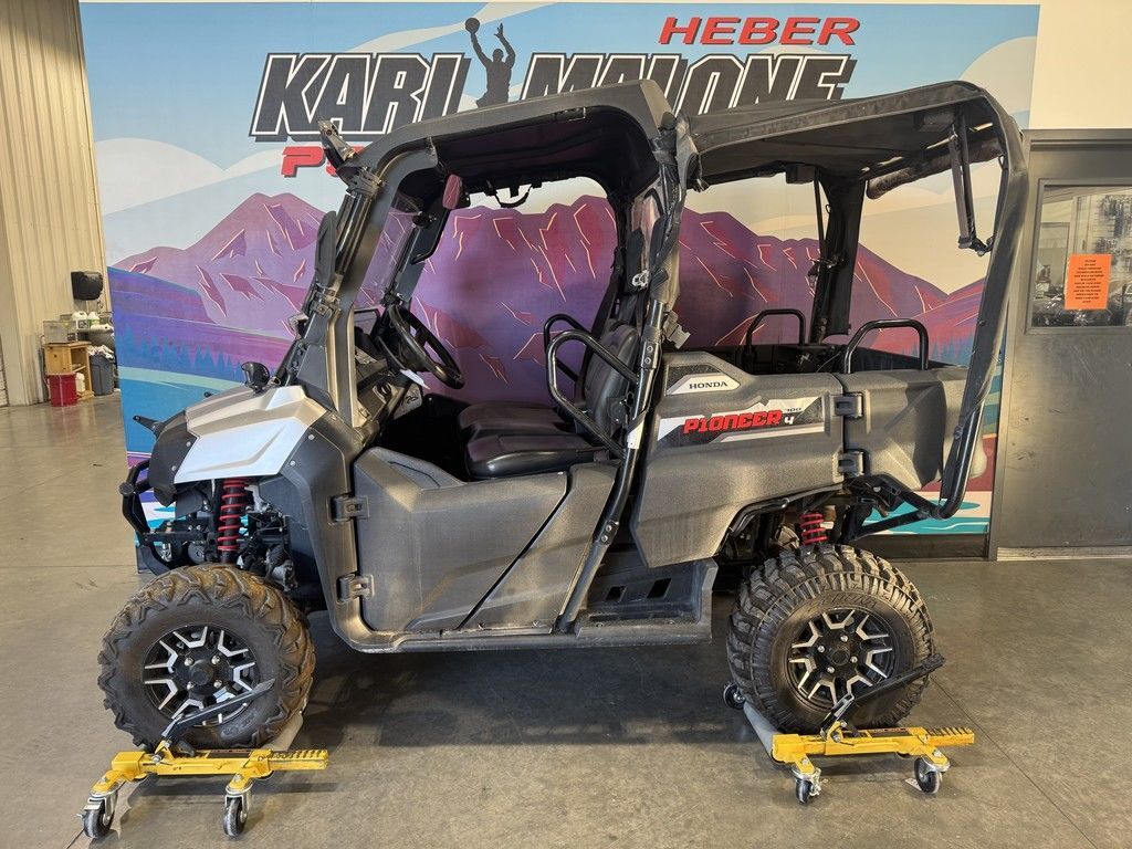 2017 Honda® Pioneer 700-4 Deluxe