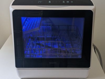 Novete Compact Countertop Dishwasher Portable Mini Dishwasher White with 5 Wash Programs