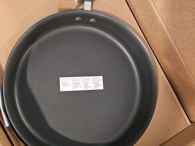 Pampered Chef 12-Inch Nonstick Skillet with Helper Handle