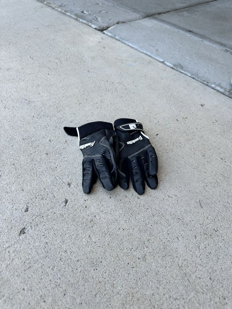 Franklin Sports Youth Small Baseball Batting Gloves - Black, Excellent Condition