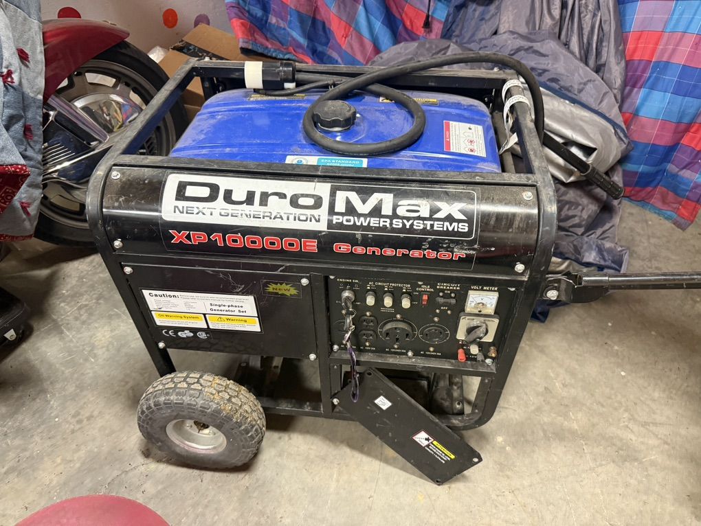 DuroMax XP 10000E Generator
