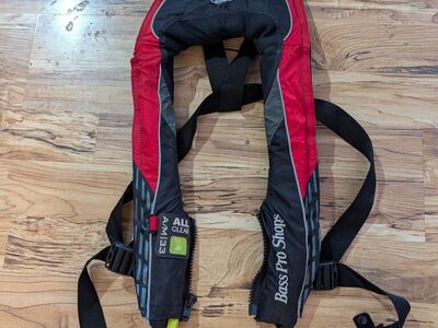 Automatic CO2 A/M-33 All-Clear B-Zip Life Vest