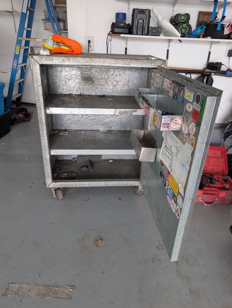 Main image 2