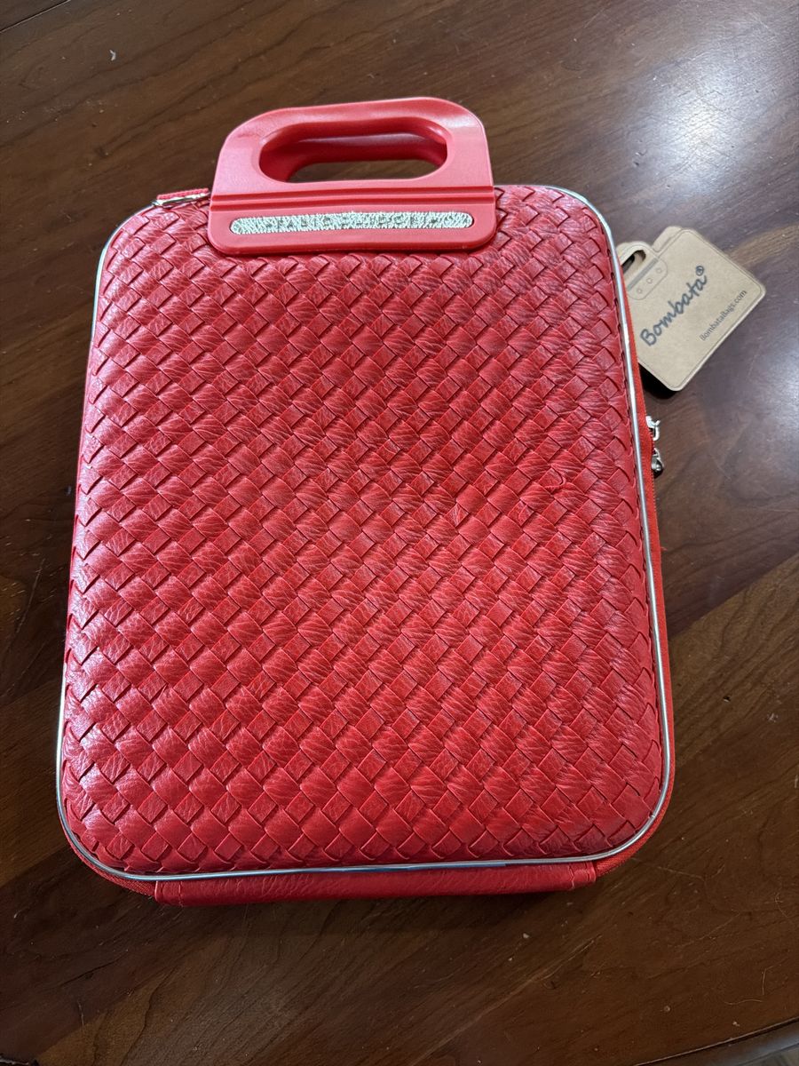 Bombata iPad bag
