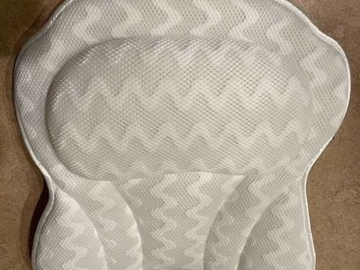 New very Soft & Comfy Bath Pillow