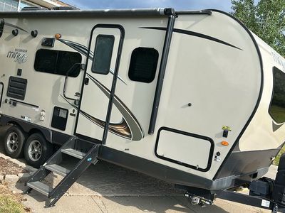Forest River Rockwood Mini Lite Travel Trailer 2019