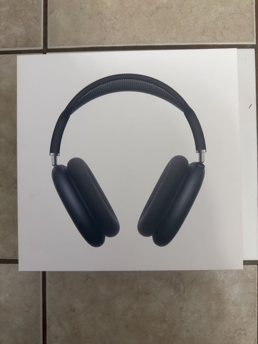 Apple AirPods Max 2
