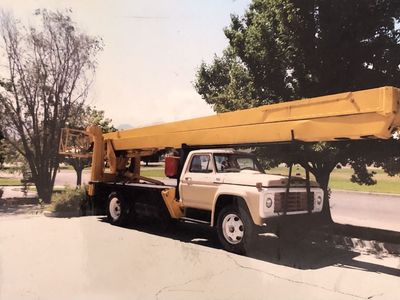 Bucket lift