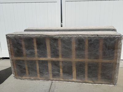 2 Twin Boxspring mattresses