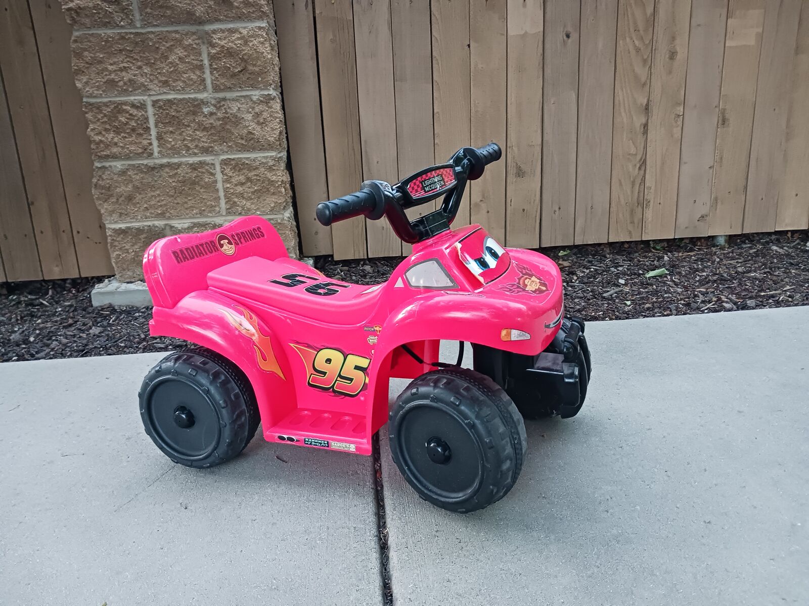 POWER WHEELS 4 WHEELER LIGHTENING MCQUEEN DISNEY "CARS" FOUR WHEELER, RIDE ON ,