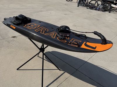 Jet surf race board