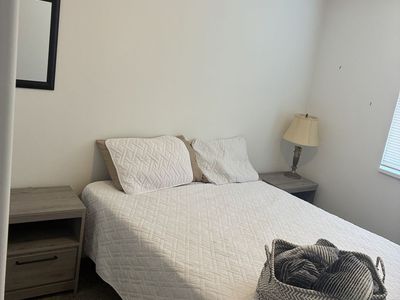 Queen bedroom set entire room