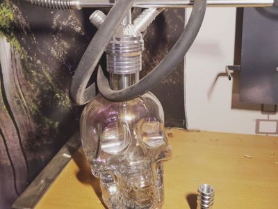 Hookah. "MOB" Iridescent Skull. " New" Just Dusty.