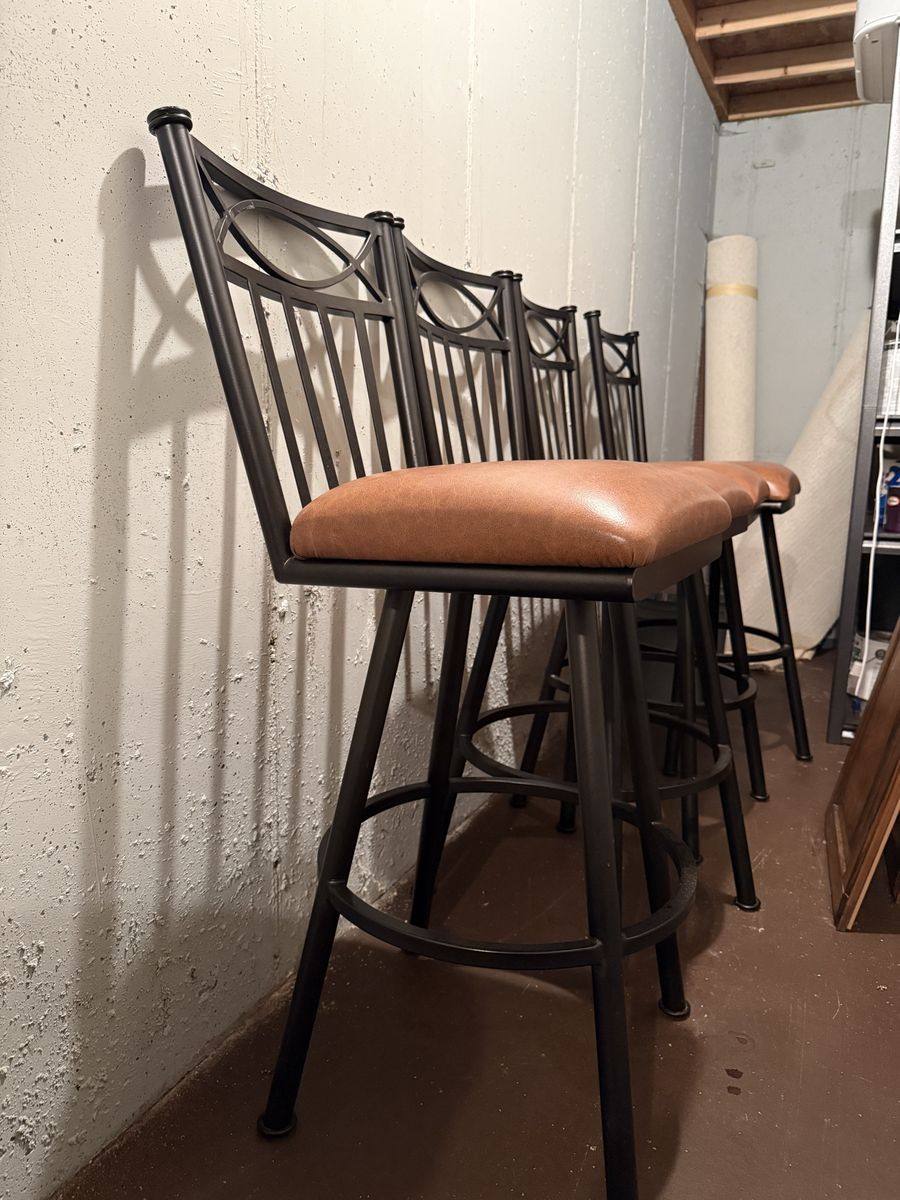 4 Leisure Living Swivel Barstools