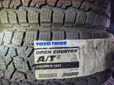 215/70r16 toyo open country at