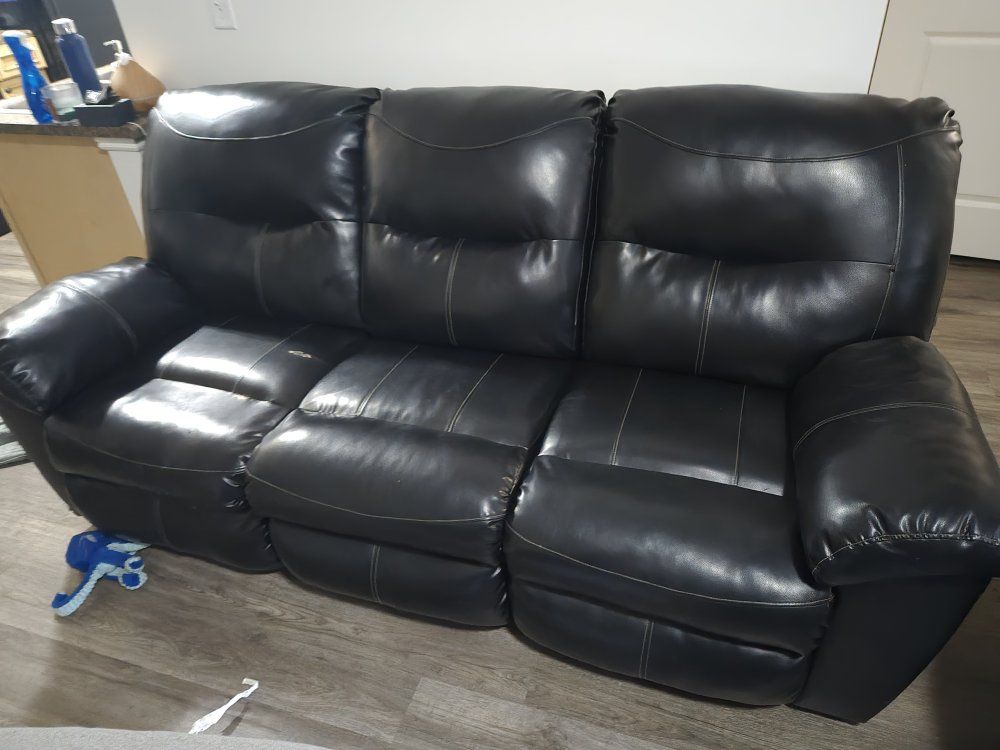 Black Leather Couch Recliner