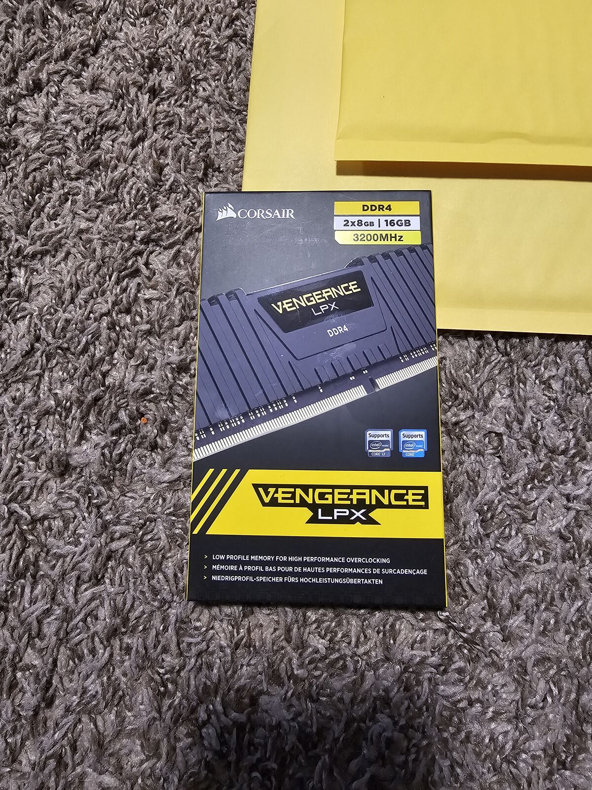 Corsair Vengeance LPX DDR4 2x8gb 3200Mhz (CMK16GS4M2E3200C16) PC Memory