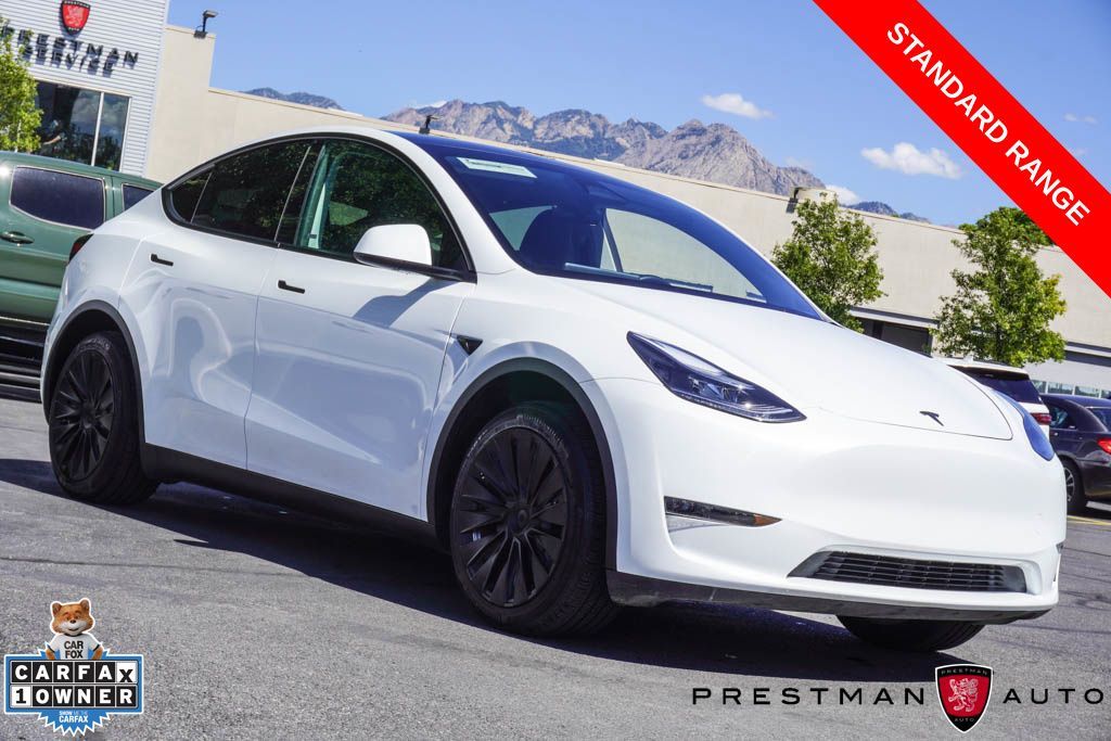 2024 Tesla Model Y Standard Range