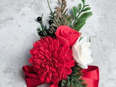 Last minute PROM flowers Corsage, Boutonniere's