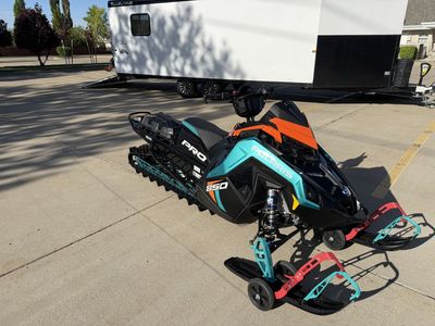 2023 Polaris PRO RMK Slash 850 – 165” Track – Key Start – 900 Miles