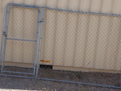 Extra large dog kennel