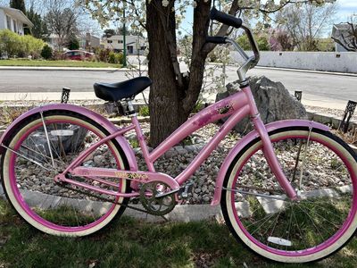 Diamondback Beach Cruiser Bike