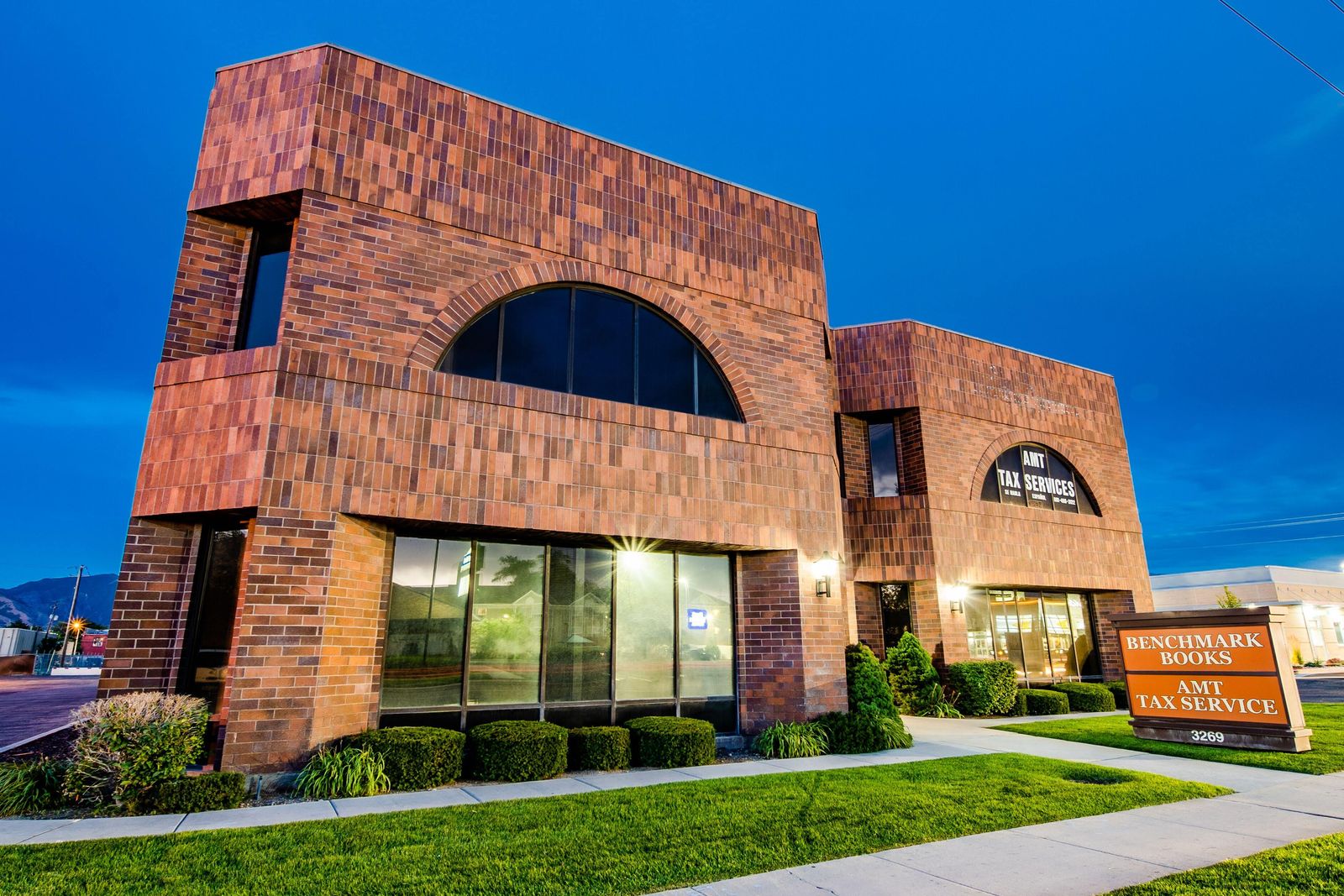 South Main Office Space | Unbeatable I-15 Access | 1,200 SF