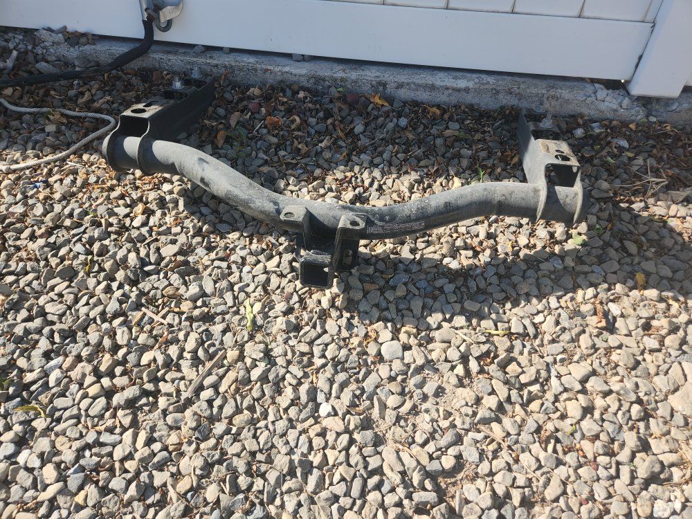 2013 Gmc sierraUsed Trailer Hitch Receiver Towing Equipment