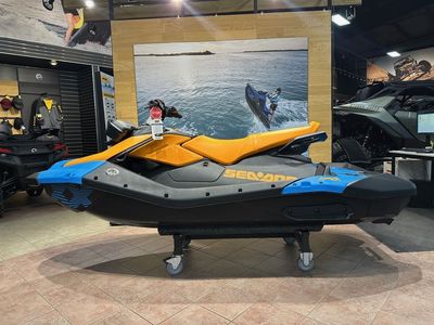 2026 SEA-DOO Spark Trixx for 3 Gulfstream Blue / O