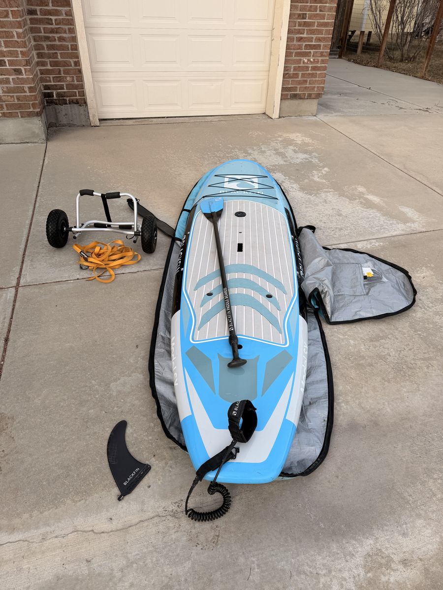 iROCKER BLACKFIN MODEL SX 10'6" Paddle Board