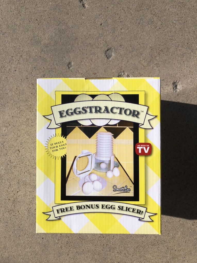 Eggstractor With Egg Slicer