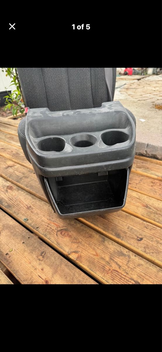 CUP HOLDER, GLOVE BOX CENTER CONSOLE CHEVROLET EXPRESS OR GMC SABANA2003-2025