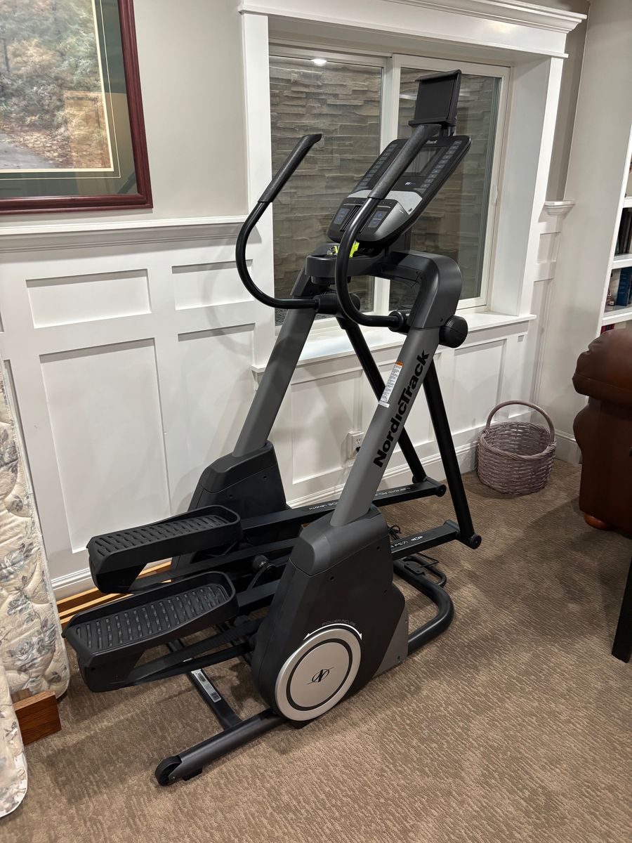 Nordic Track Eliptical
