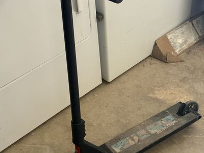 All black Tilt complete