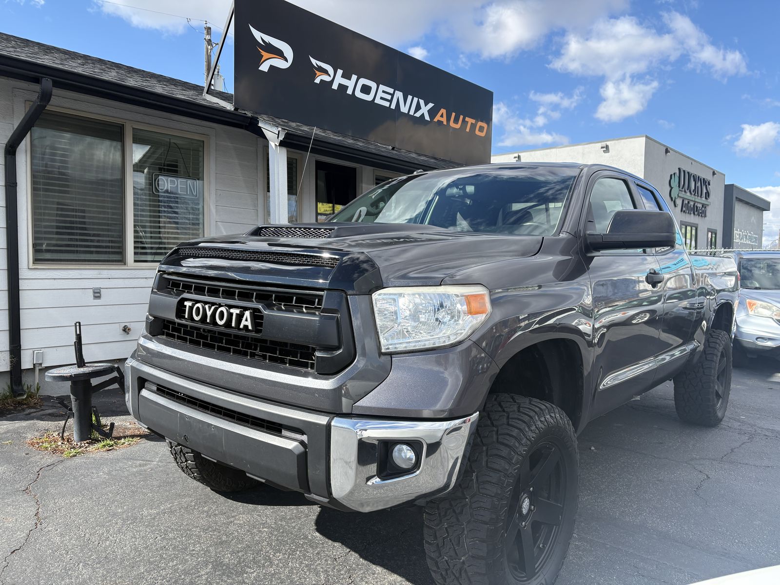2015 TOYOTA TUNDRA SR5