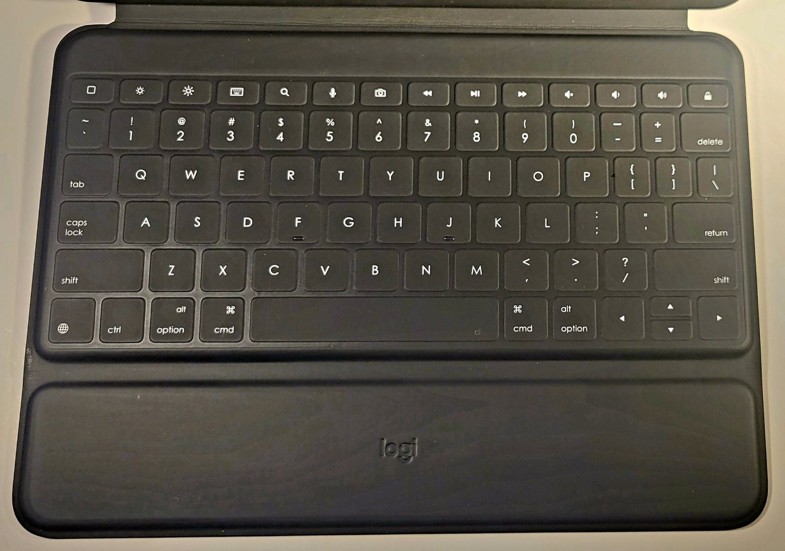Main image 5