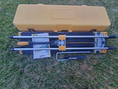 Felker FC20 Manual Tile Cutter with Case