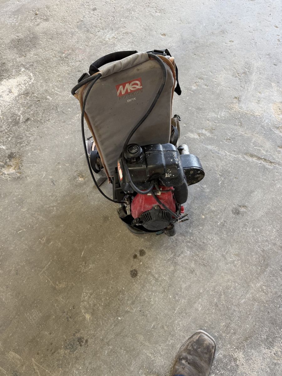 Multiquip BPX Backpack Concrete Vibrator – Honda Powered